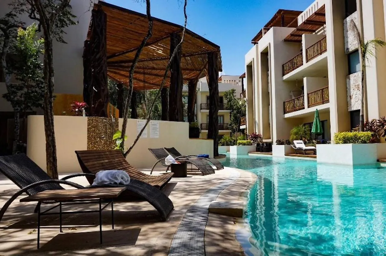 Sleeps 4-6-Amazing 2 Bedroom Ph With Bbq Jacuzzi Tulum Mexiko